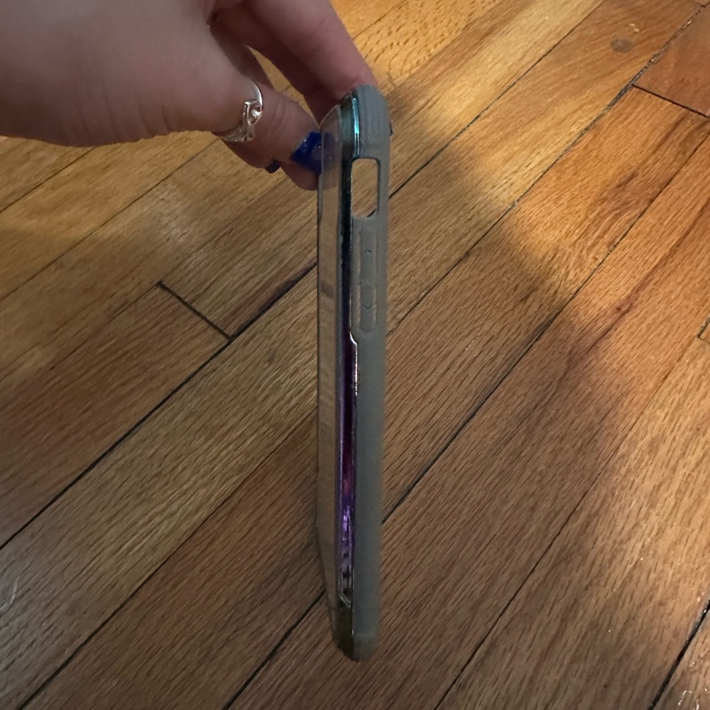 iphone case - Picture 2 of 3